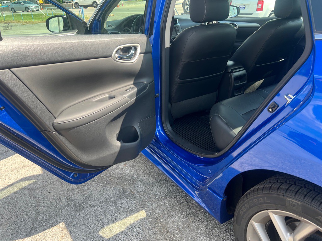 2015 Nissan Sentra Image 13