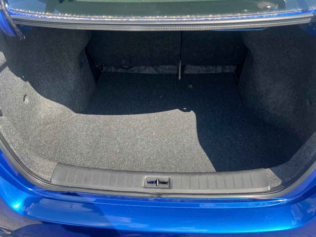 2015 Nissan Sentra Image 16