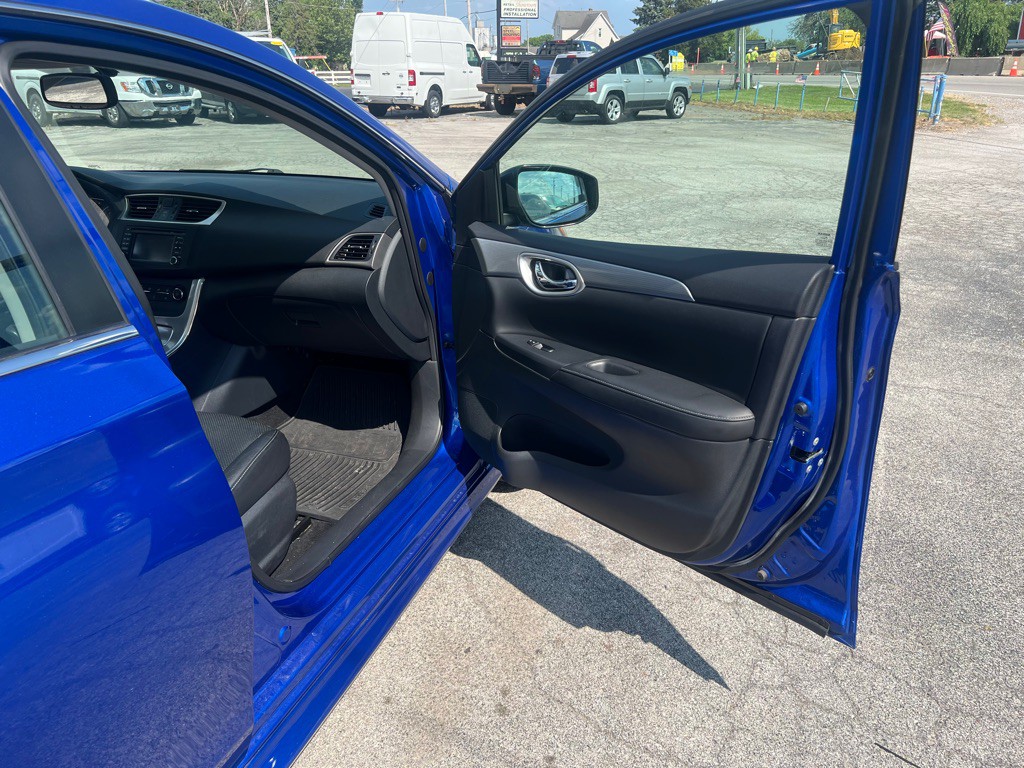 2015 Nissan Sentra Image 21