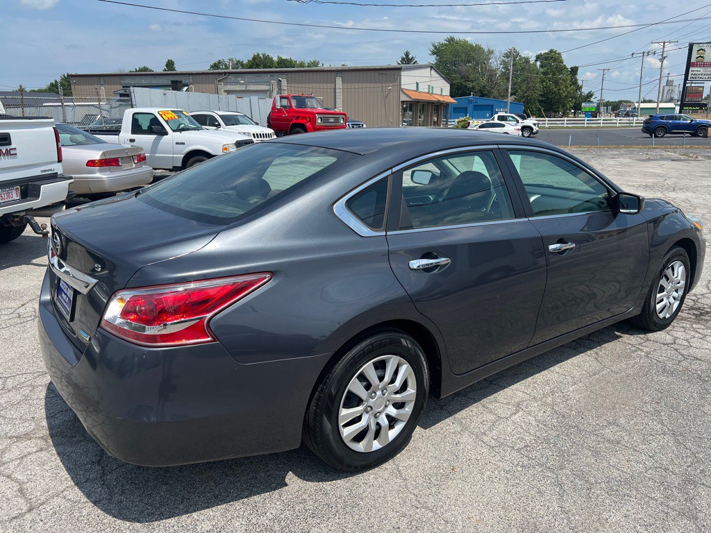 2013 Nissan Altima Image 5
