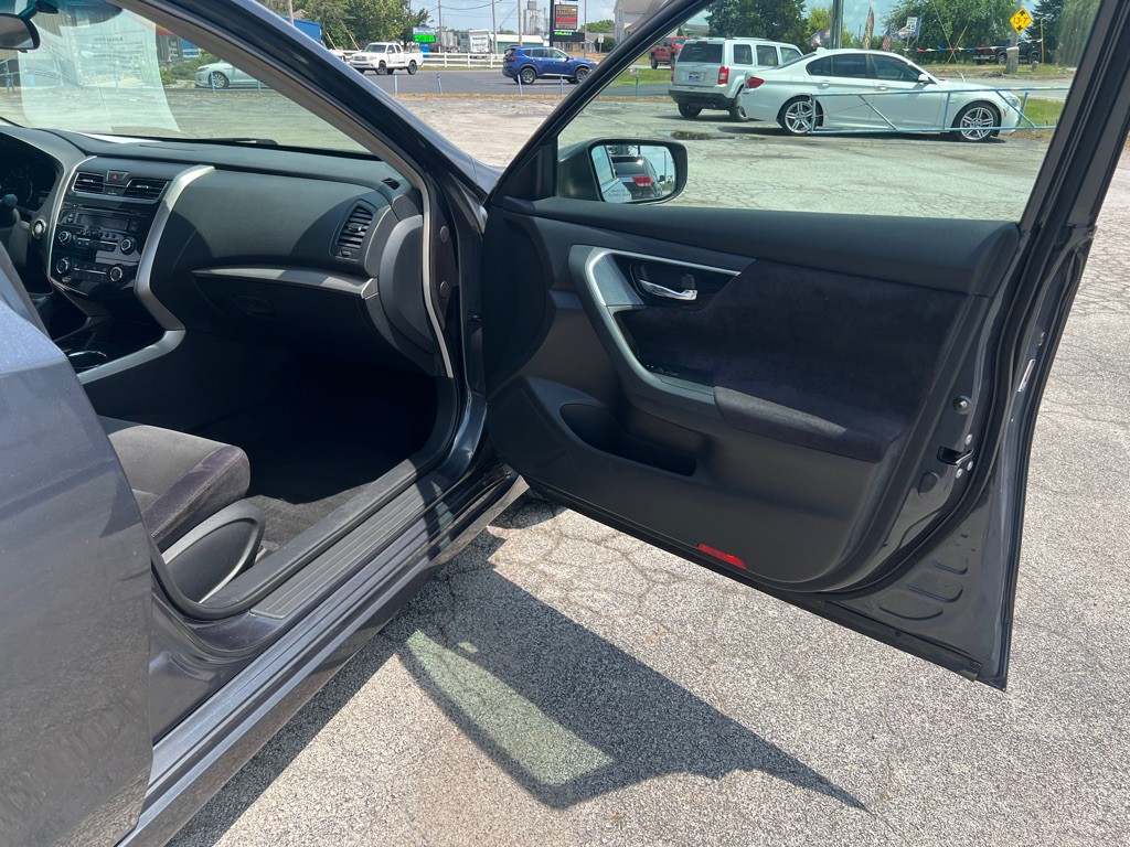 2013 Nissan Altima Image 20