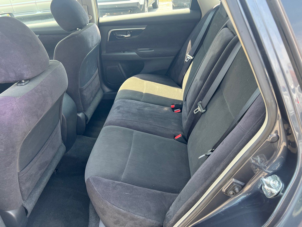 2013 Nissan Altima Image 34