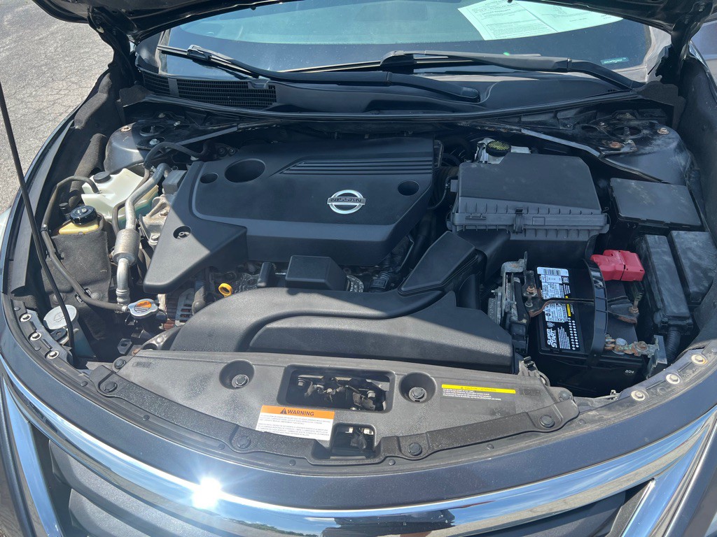 2013 Nissan Altima Image 45