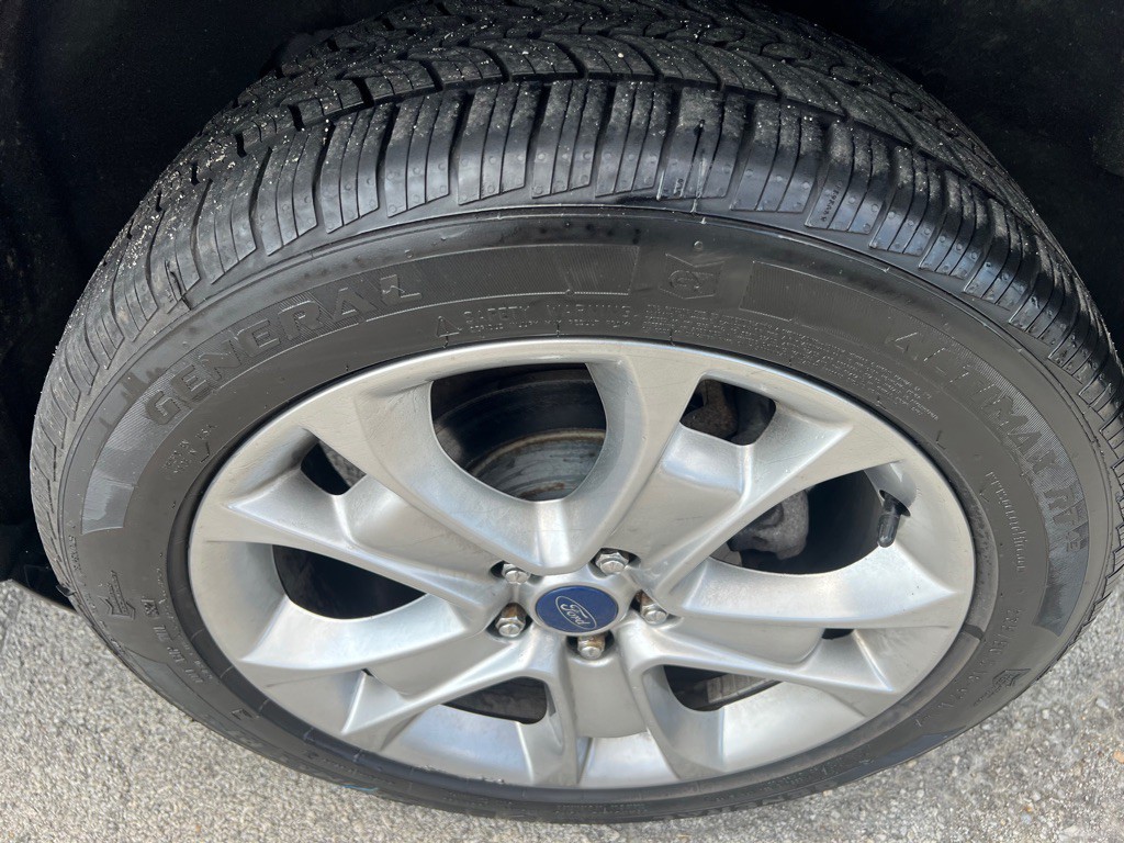 2015 Ford Escape Image 46