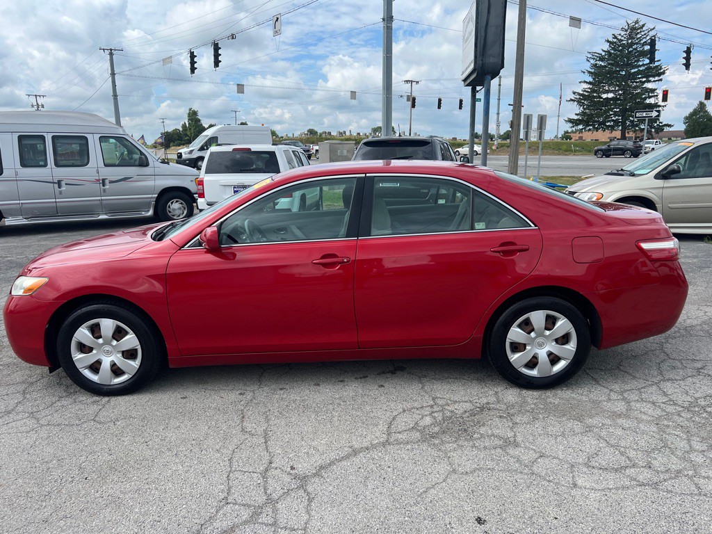 2007 Toyota Camry Image 2