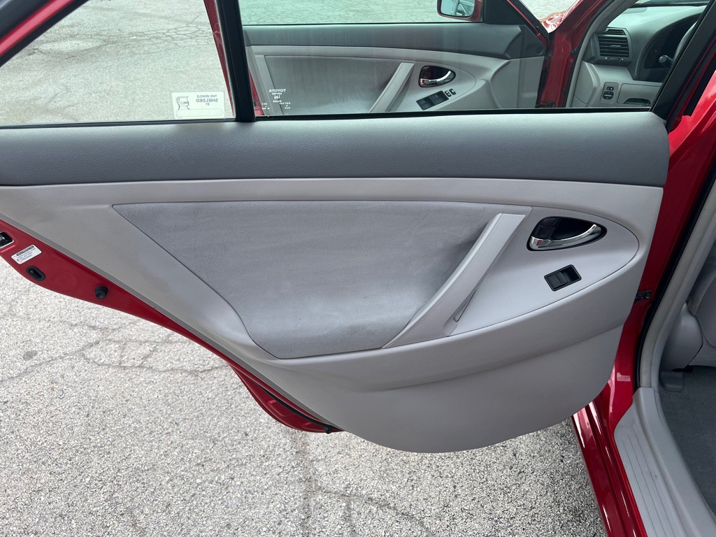 2007 Toyota Camry Image 12