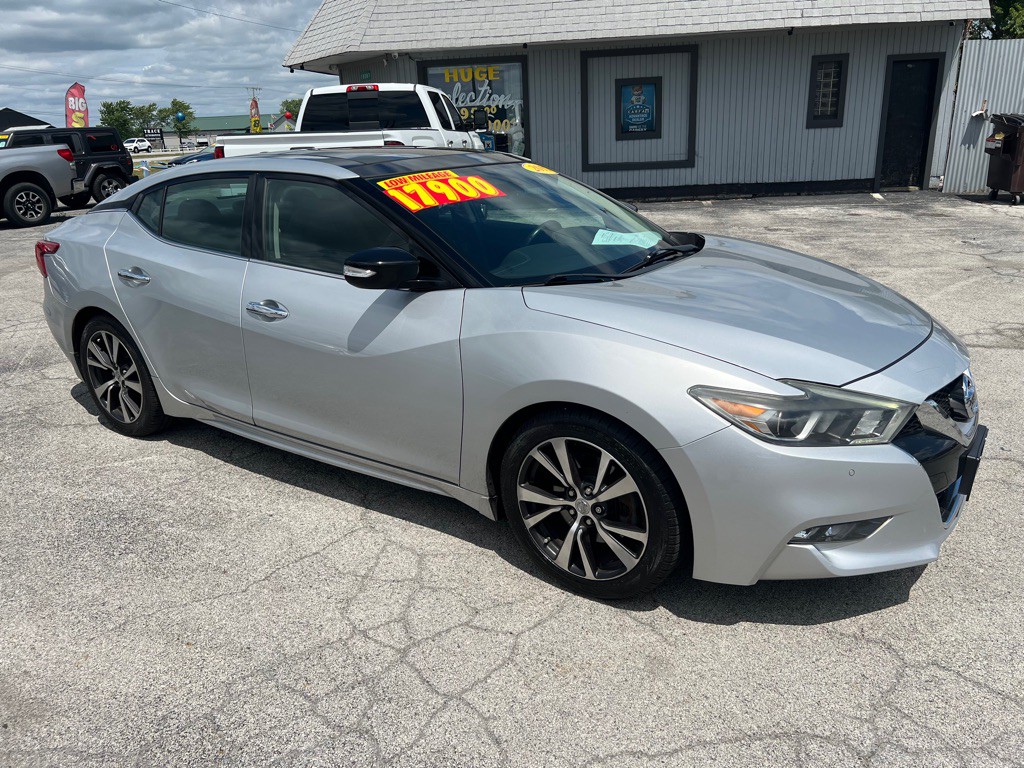 2017 Nissan Maxima Image 7