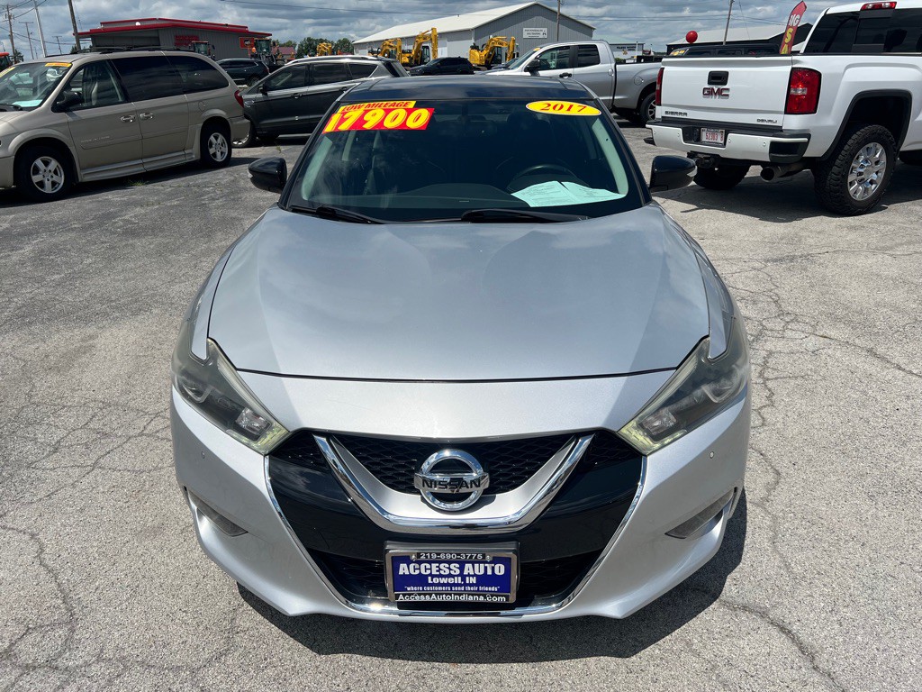 2017 Nissan Maxima Image 8