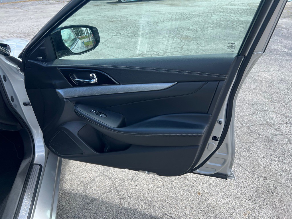 2017 Nissan Maxima Image 19