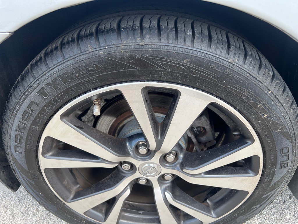 2017 Nissan Maxima Image 47