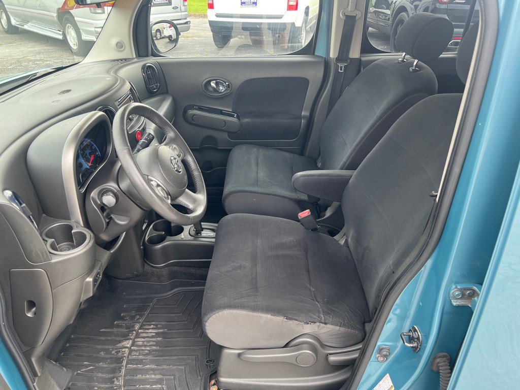 2009 Nissan Cube Image 16