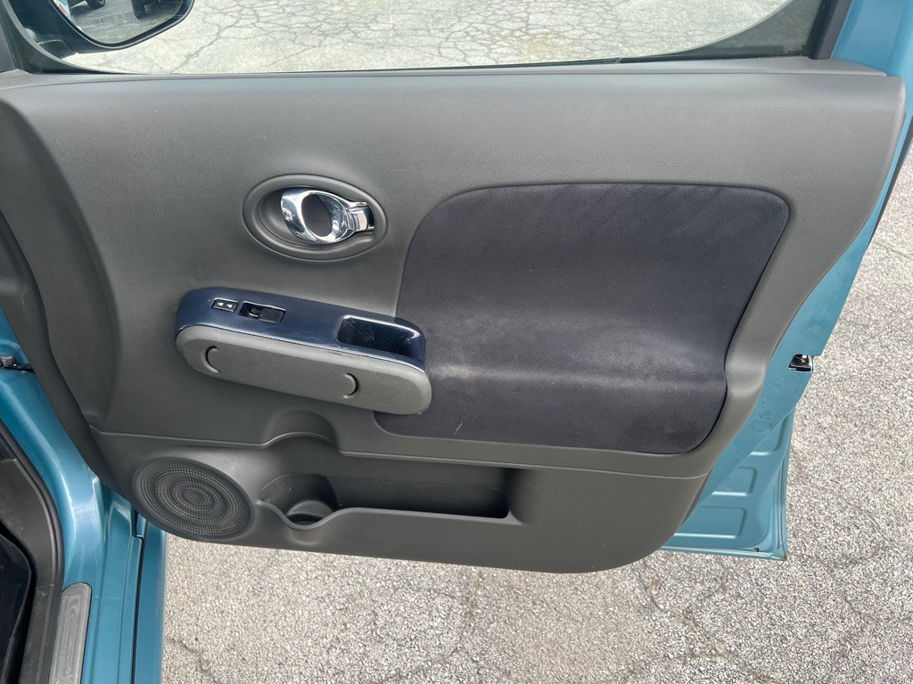 2009 Nissan Cube Image 31