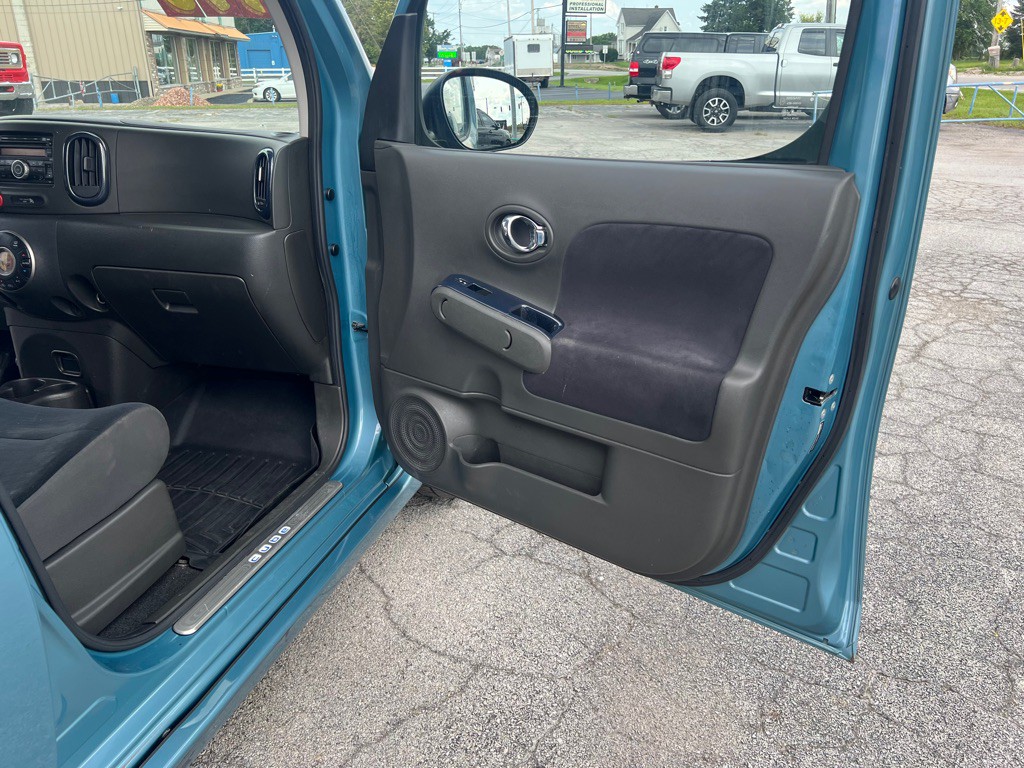 2009 Nissan Cube Image 32