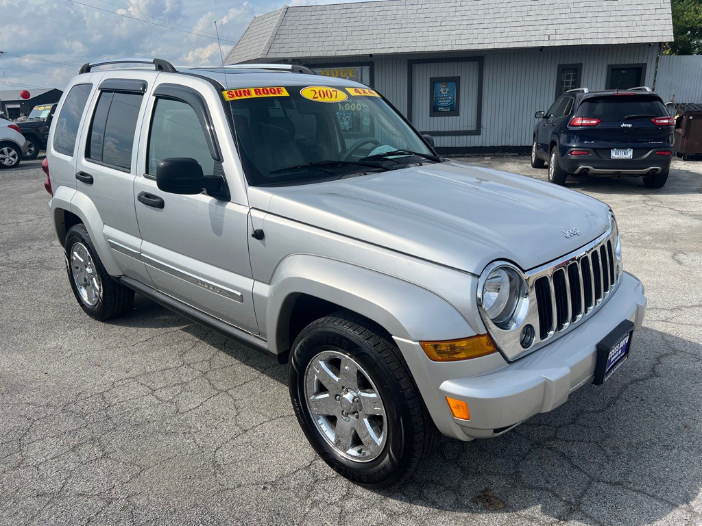 2007 Jeep Liberty Image 7