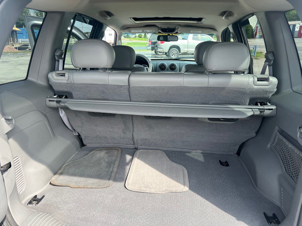 2007 Jeep Liberty Image 15