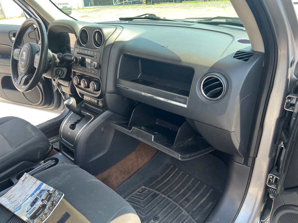 2014 Jeep Patriot Image 35