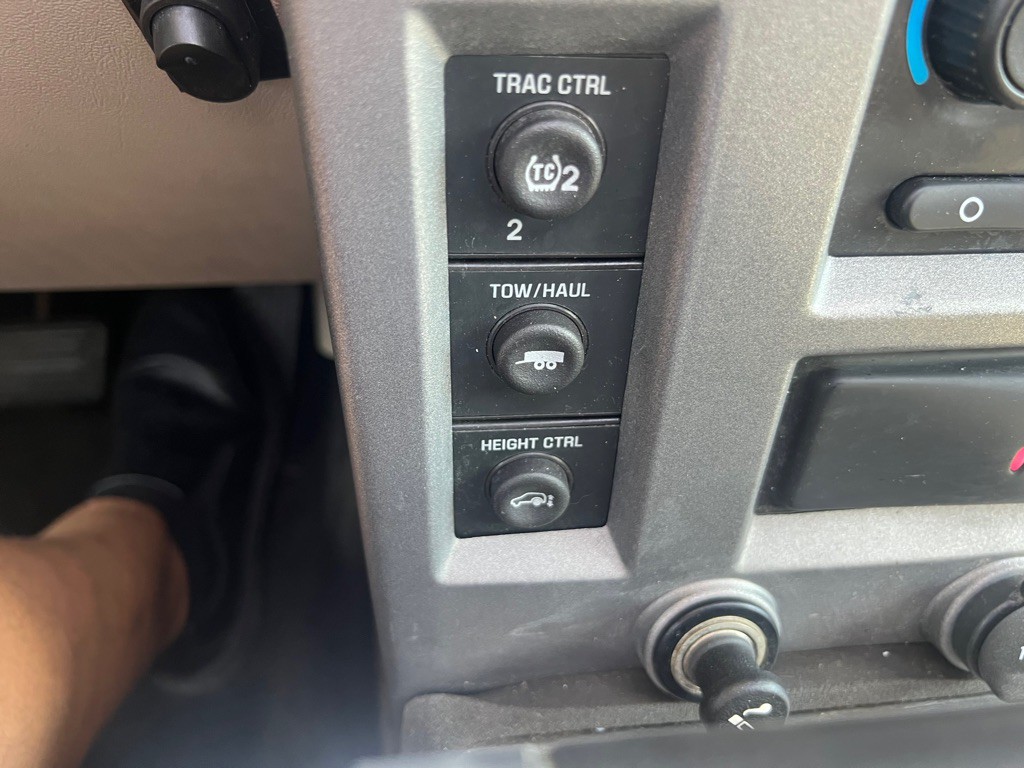2003 HUMMER H2 Image 27