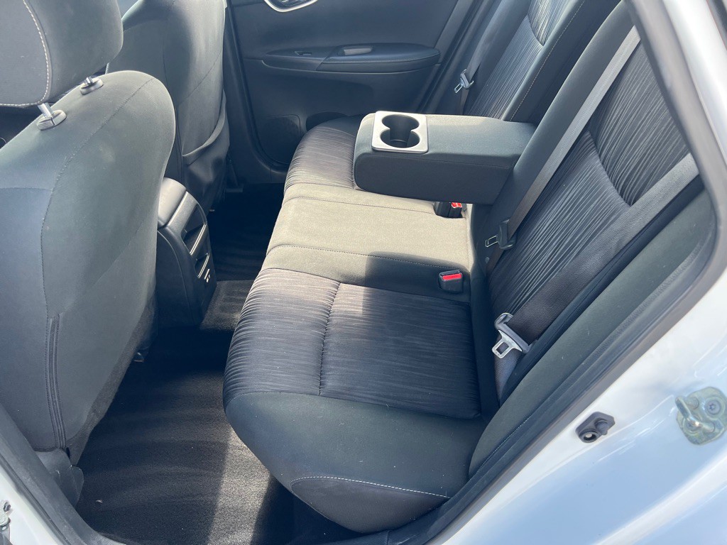 2019 Nissan Sentra Image 35