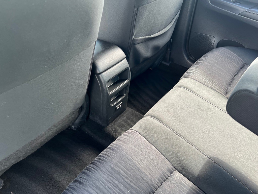 2019 Nissan Sentra Image 36