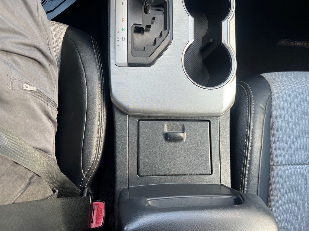 2012 Toyota Camry Image 23