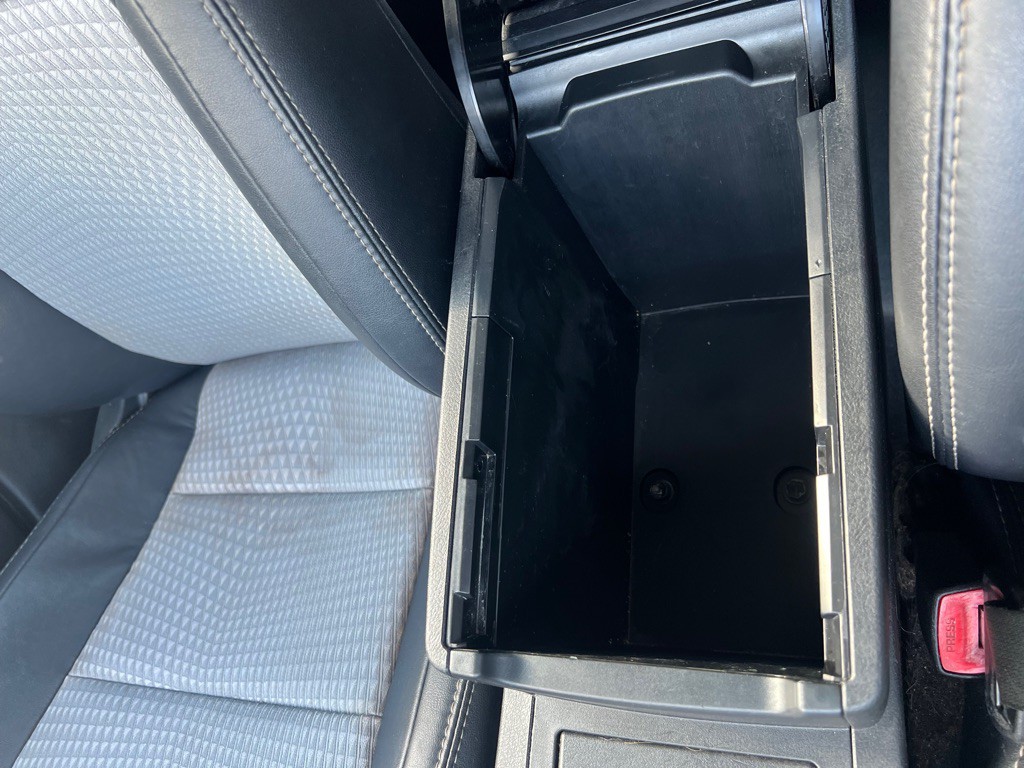 2012 Toyota Camry Image 24