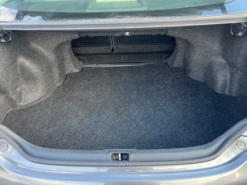 2012 Toyota Camry Image 30