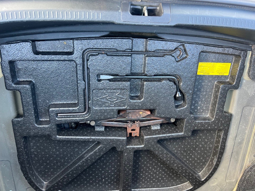 2012 Toyota Camry Image 31