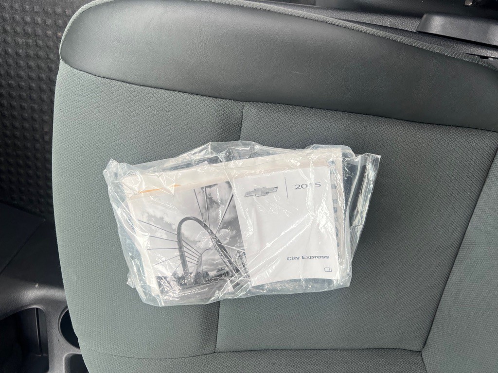 2015 Chevrolet Express Image 34