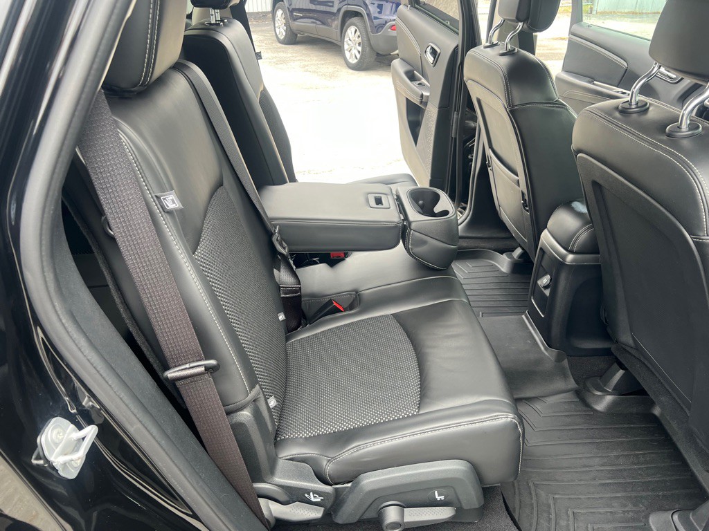 2017 Dodge Journey Image 38