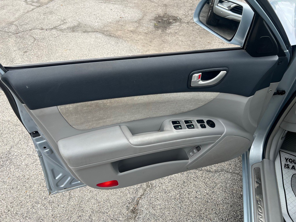 2006 Hyundai Sonata Image 10