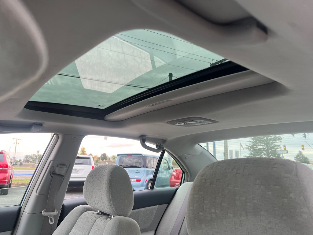 2006 Hyundai Sonata Image 24