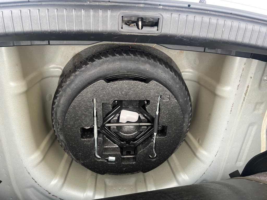 2006 Hyundai Sonata Image 32