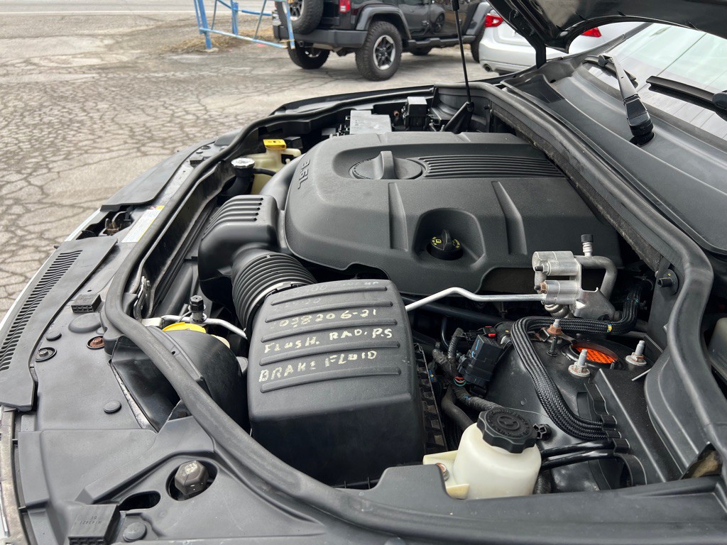 2011 Jeep Grand Cherokee Image 41