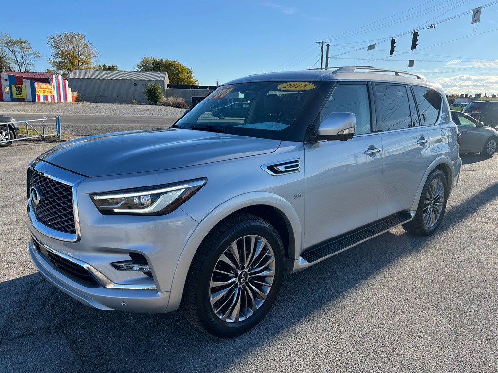 2018 INFINITI QX80 Image 3