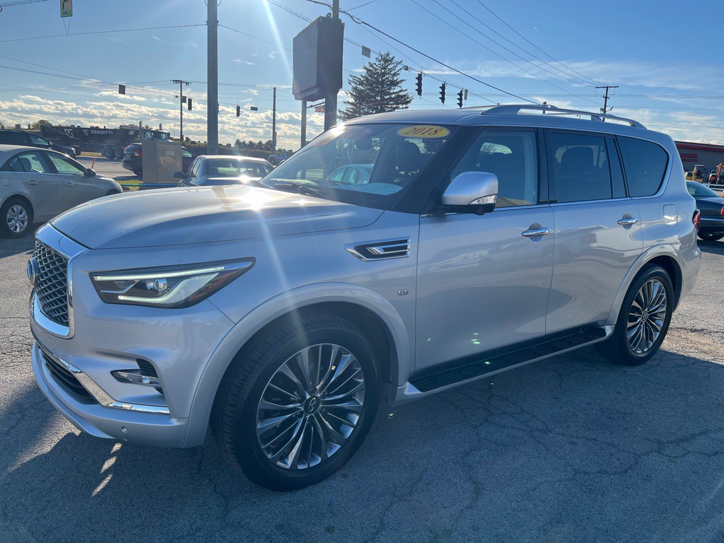 2018 INFINITI QX80 Image 11