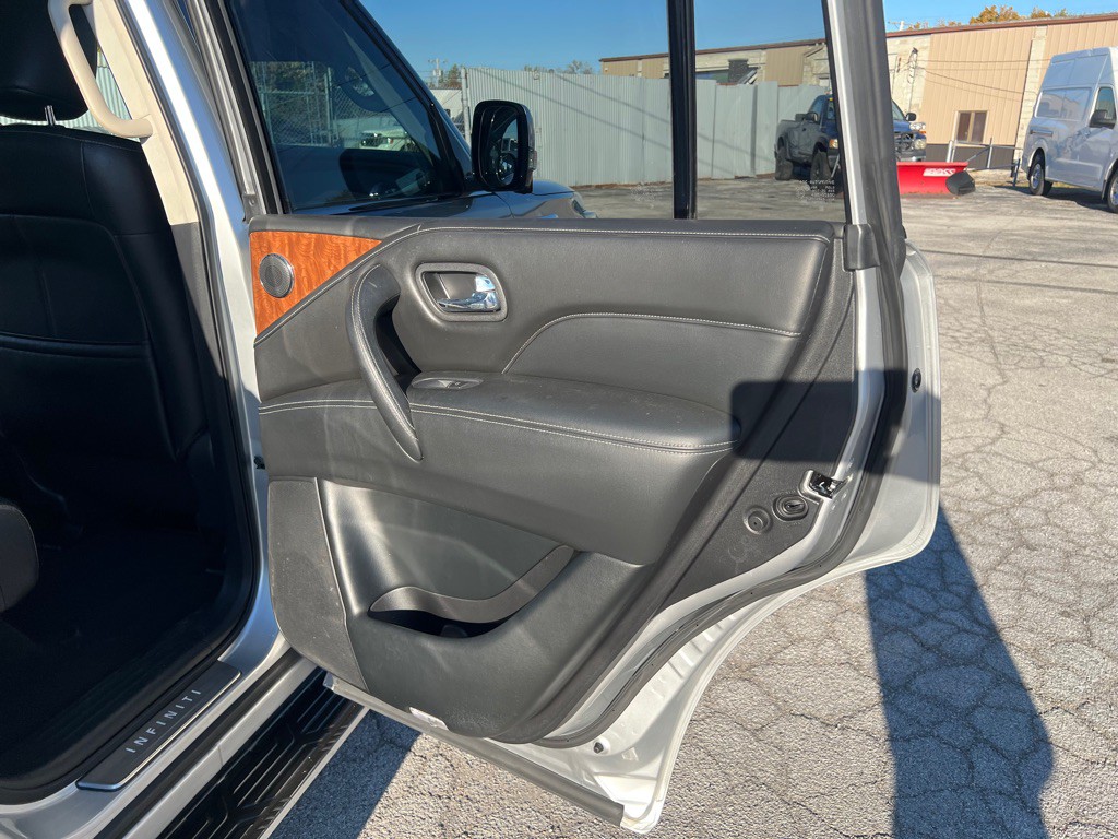 2018 INFINITI QX80 Image 20