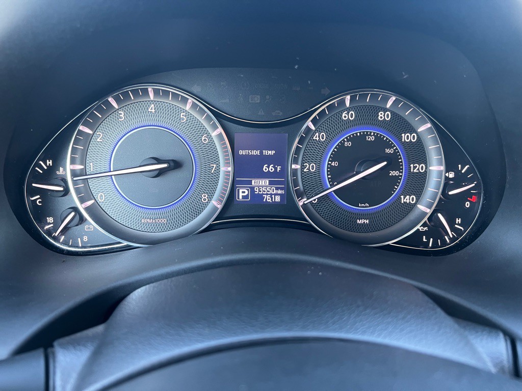 2018 INFINITI QX80 Image 25