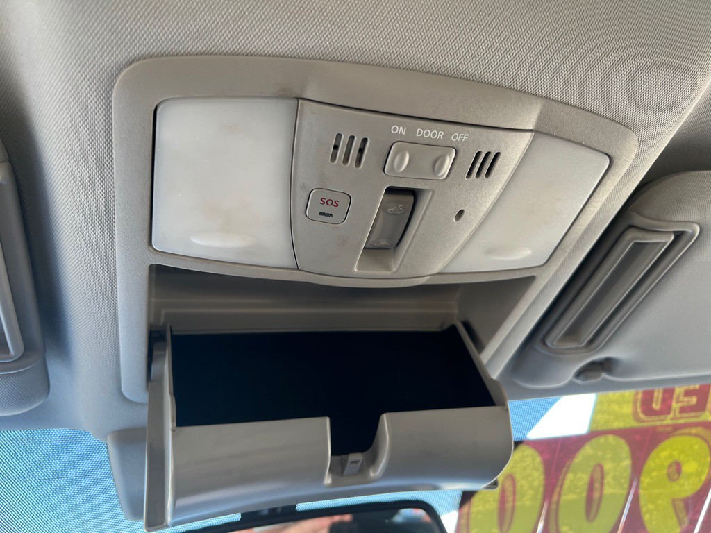 2018 INFINITI QX80 Image 37