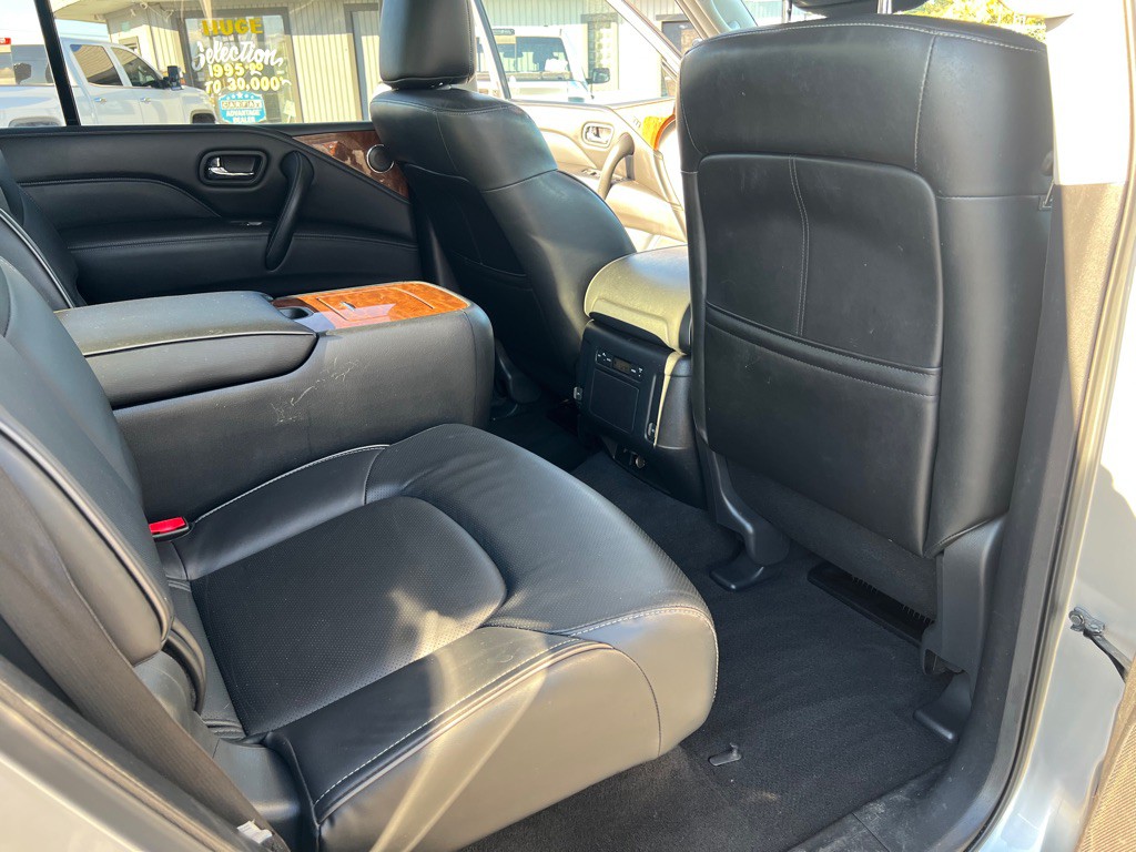 2018 INFINITI QX80 Image 47