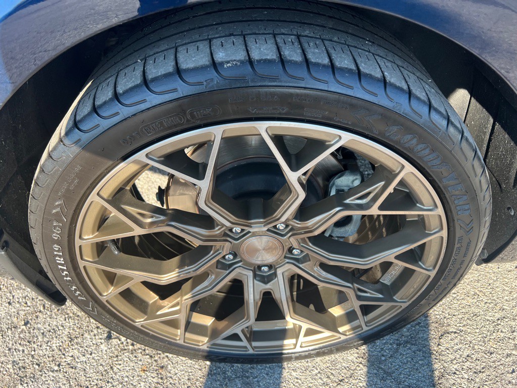 2020 Genesis G70 Image 46