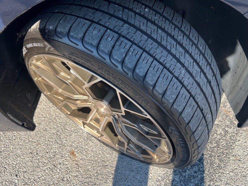 2020 Genesis G70 Image 47