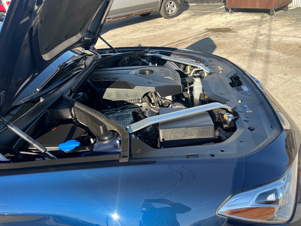 2020 Genesis G70 Image 51