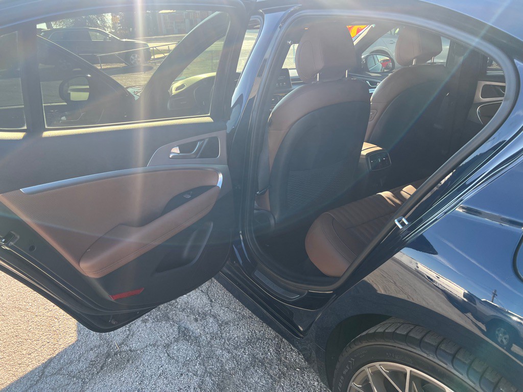 2020 Genesis G70 Image 64