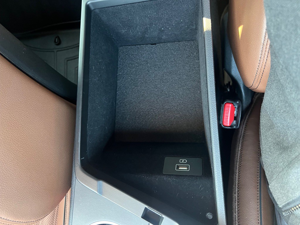 2020 Genesis G70 Image 78