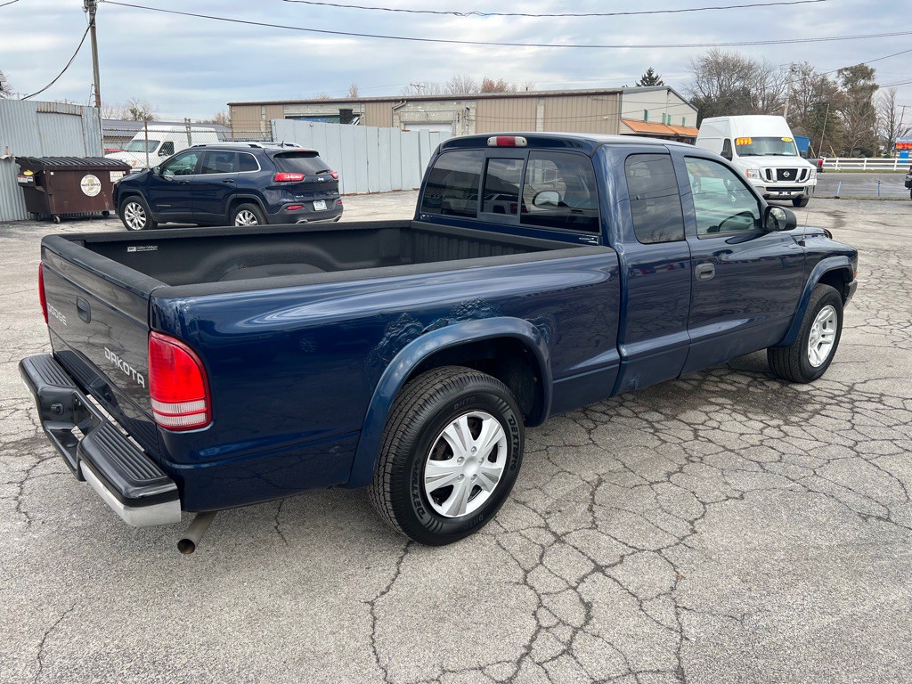2004 Dodge Dakota Image 5