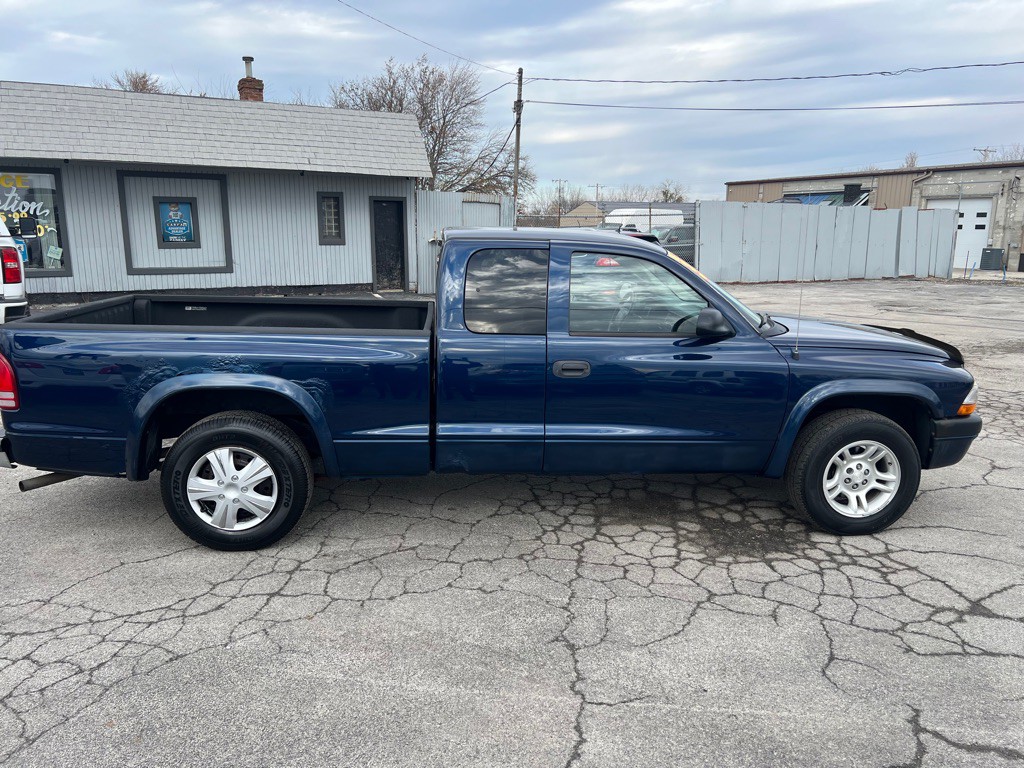 2004 Dodge Dakota Image 6