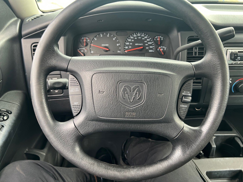 2004 Dodge Dakota Image 23