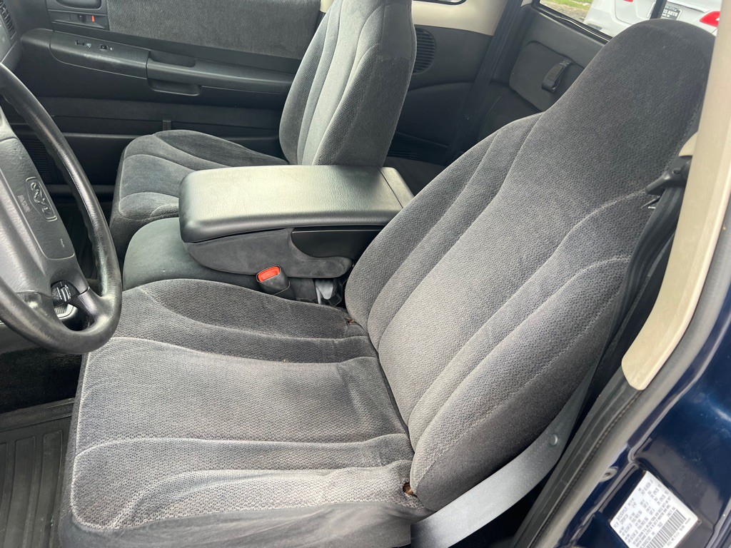 2004 Dodge Dakota Image 25