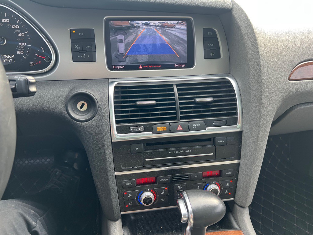 2013 Audi Q7 Image 30