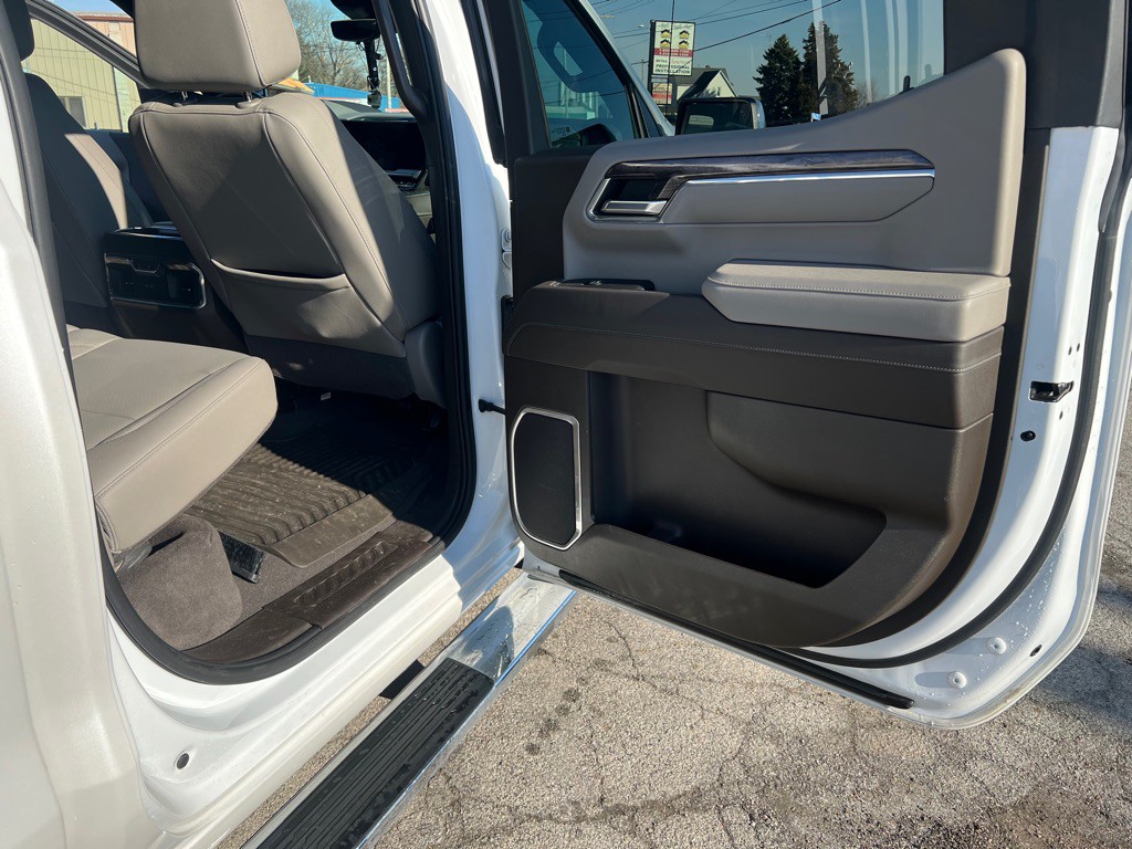 2022 Chevrolet Silverado 1500 Image 15